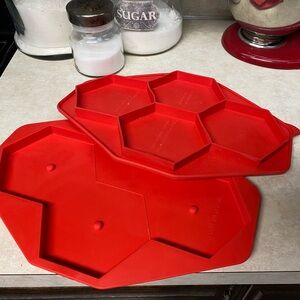 Silicone hamburger press freezer ready